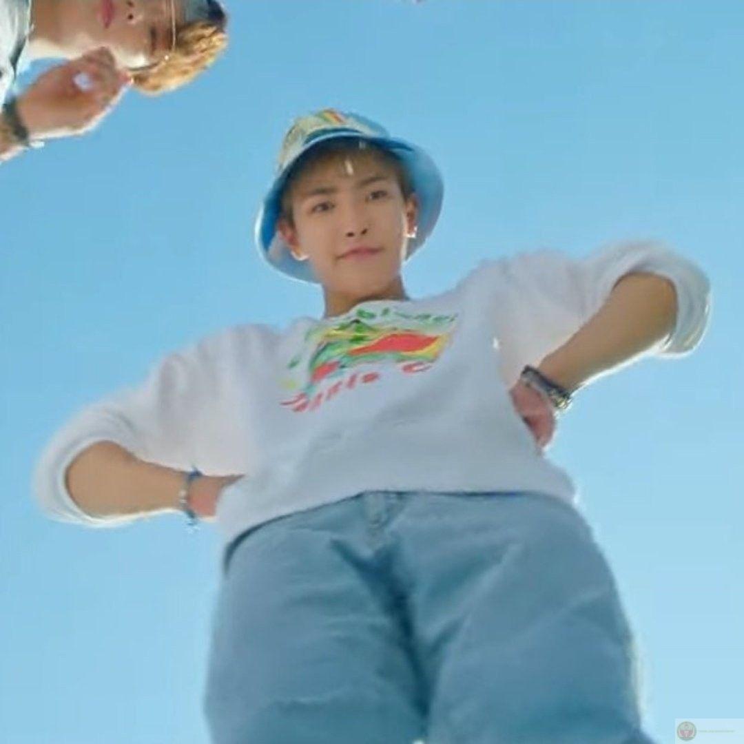 Đứng đây cho thiên hạ biết ta đang không vui