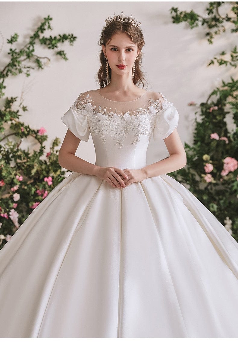 váy cưới trễ vai đơn giản