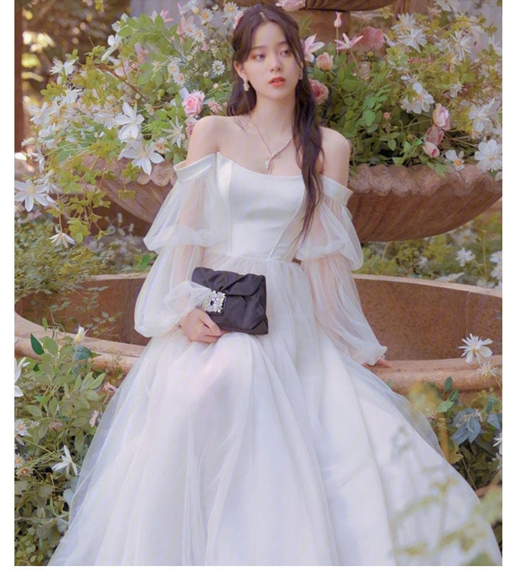 váy cưới trễ vai