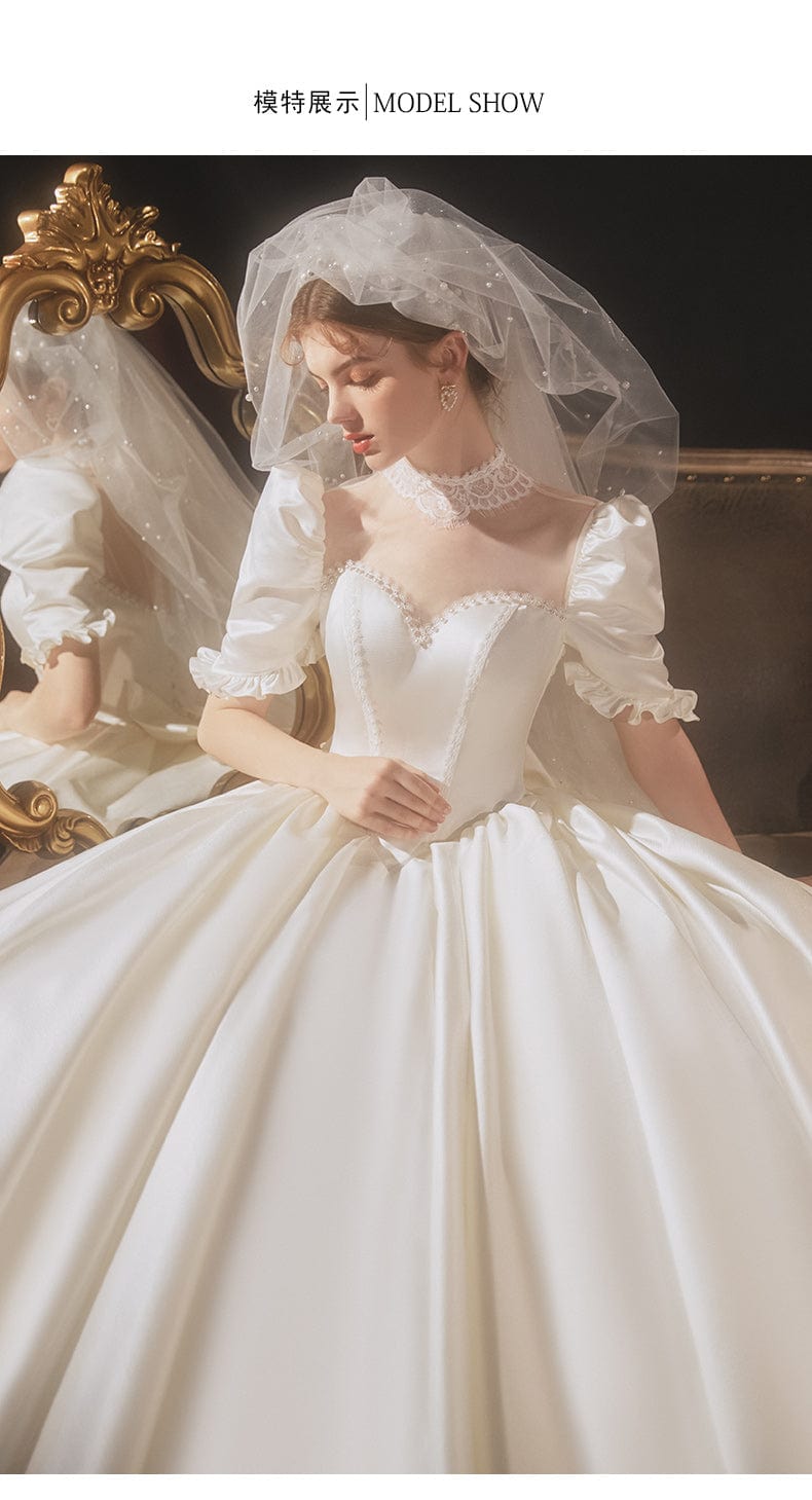 váy cưới trễ vai