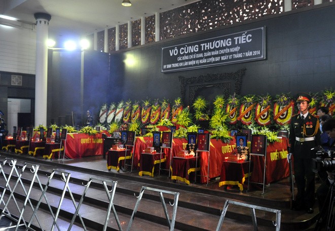 Những hình ảnh xúc động tại lễ truy điệu 18 chiến sĩ hy sinh