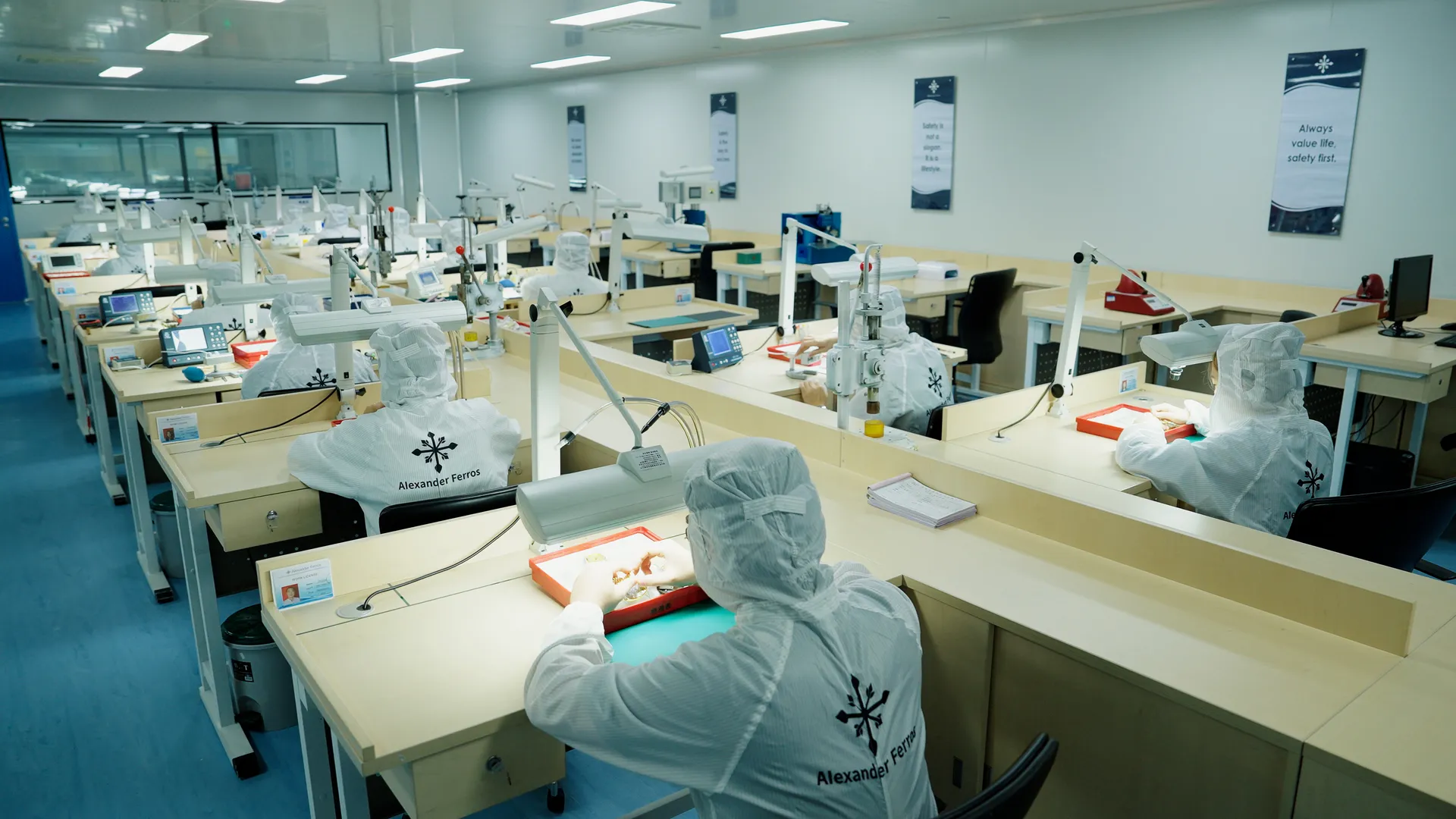 Alexander Ferros 5052D/02