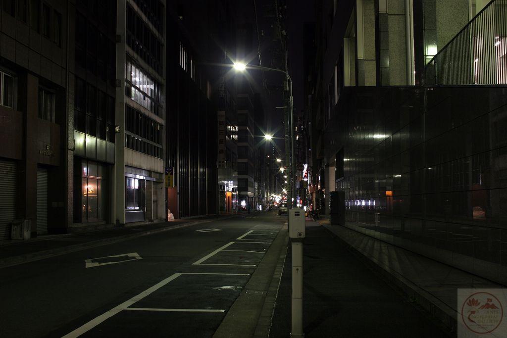 Những khoảnh khắc về đêm thường gợi nỗi nhớ và sự trầm tư