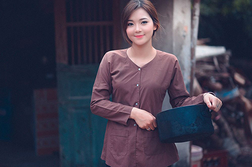 Thôn nữ gây sốt vì xinh đẹp dịu dàng nhất vịnh Bắc Bộ - 14