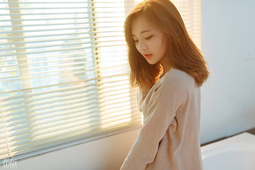 Thôn nữ gây sốt vì xinh đẹp dịu dàng nhất vịnh Bắc Bộ - 3