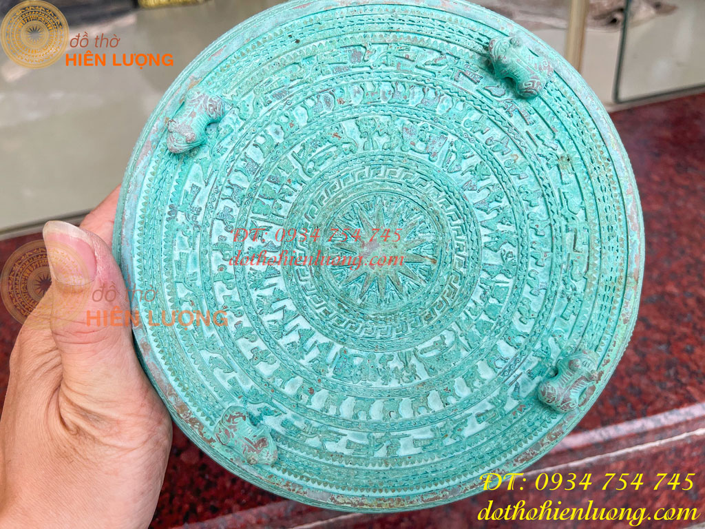 Quả Trống Đồng Màu Xanh Giả Cổ ĐK 20cm
