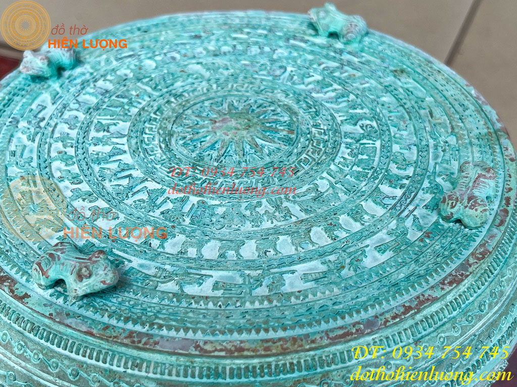 Quả Trống Đồng Màu Xanh Giả Cổ ĐK 20cm
