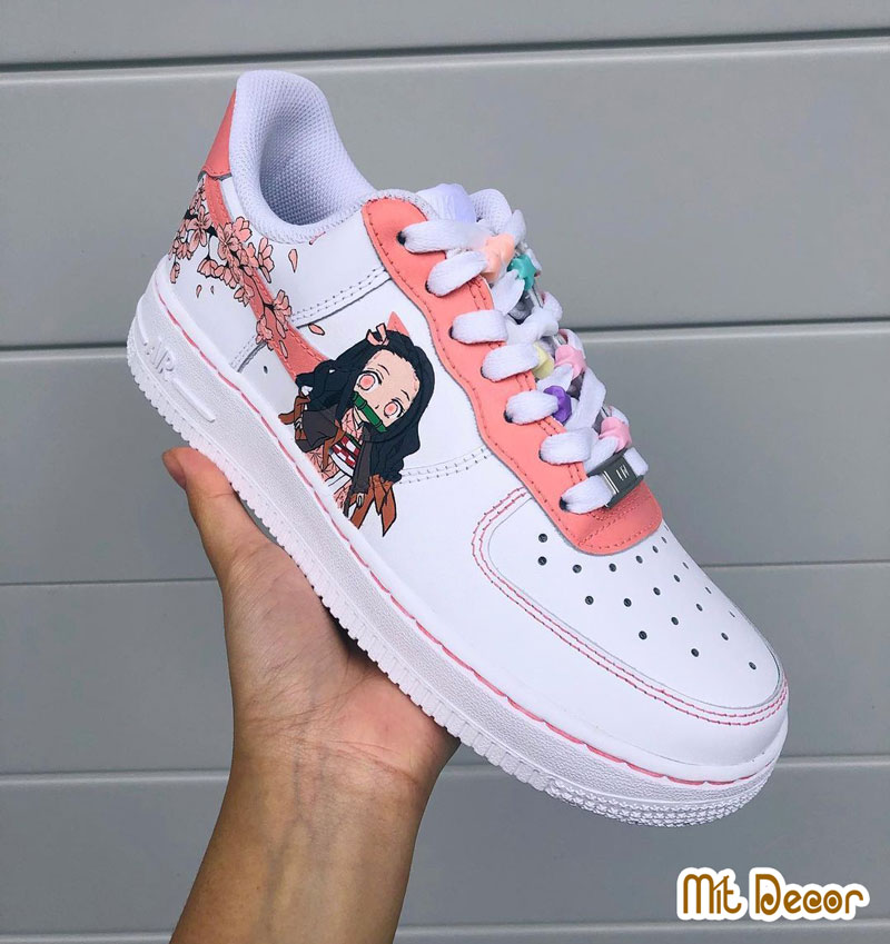 custom giày theo yêu cầu