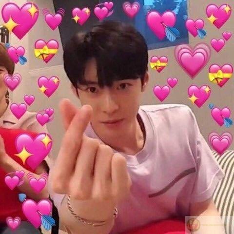 Reaction thả tim cute được Gen Z xem như lựa chọn quen thuộc khi chat bạn bè