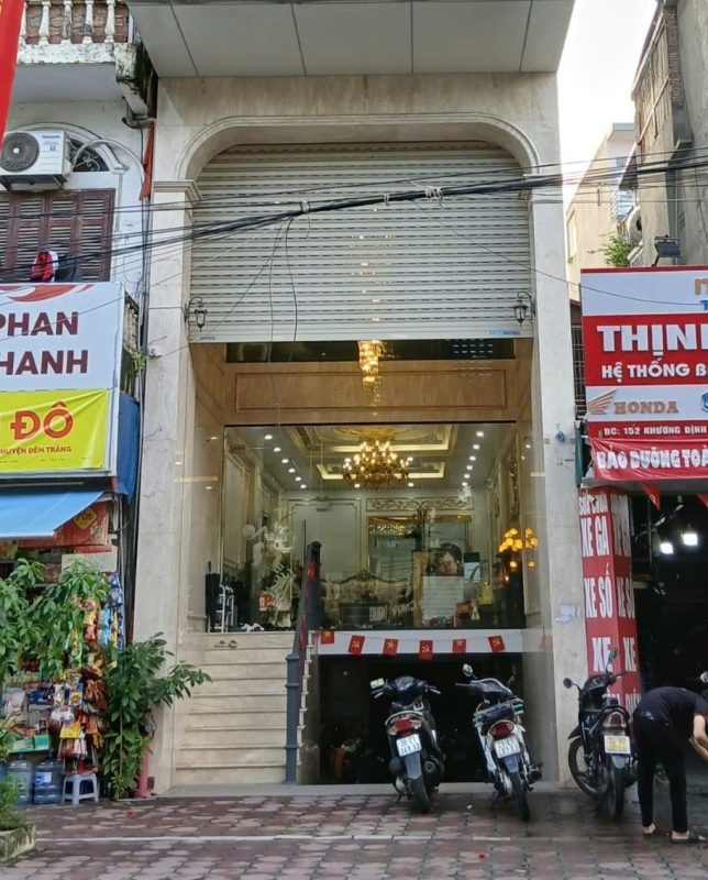 Huyền Châu Beauty chưa được cấp phép, vẫn quảng cáo dịch vụ xâm lấn filler, botox