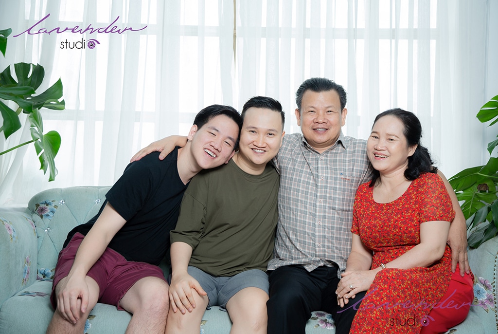 chụp hình gia đình đẹp cùng Lavender studio