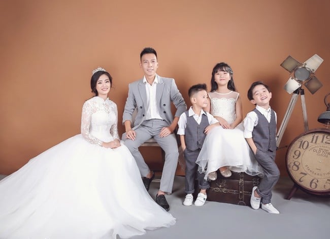 concept chụp hình gia đình