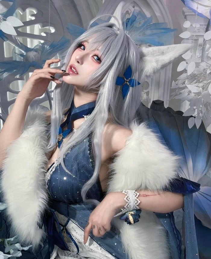Hình ảnh gái xinh cosplay ghi lại khoảnh khắc rất bắt mắt