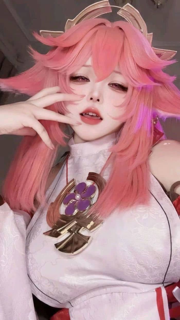 hot girl cosplay