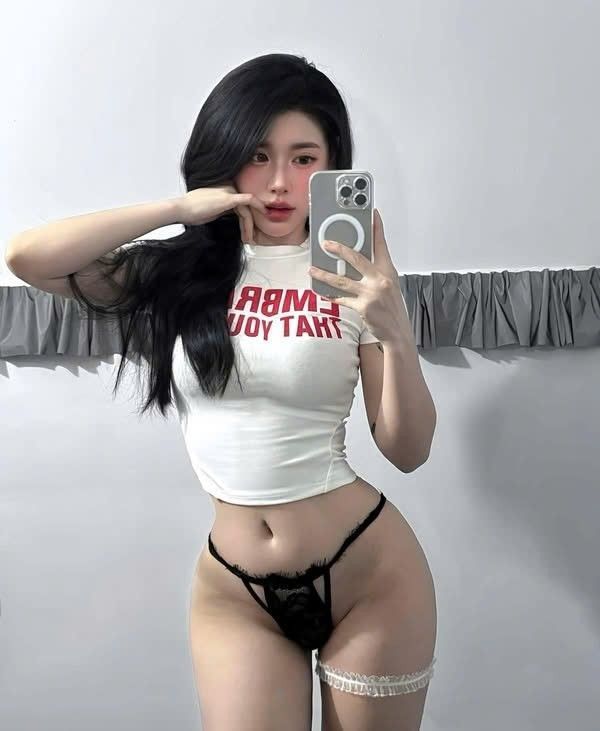Ảnh lồn gái xinh đẹp 15