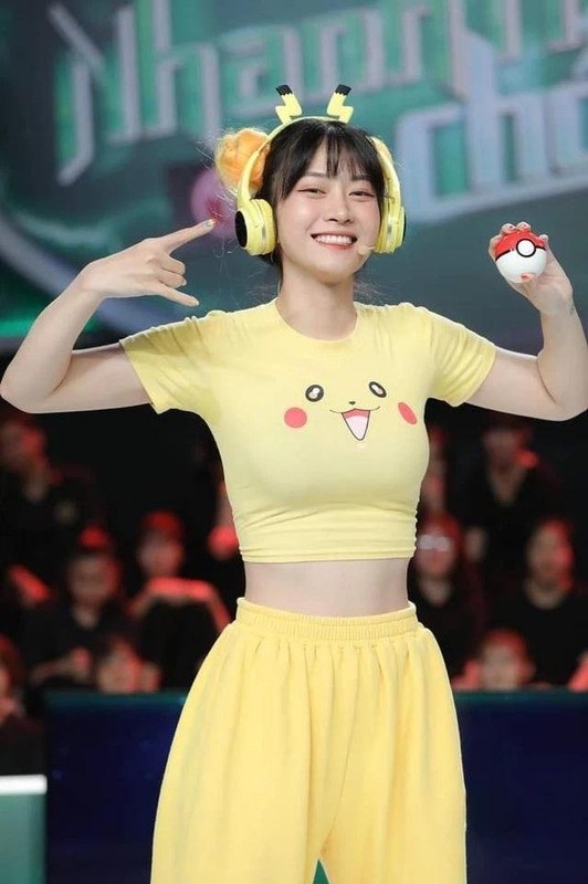 Ảnh Lê Bống đẹp cute, tổng hợp ảnh ngầu, sexy nóng bỏng nhất