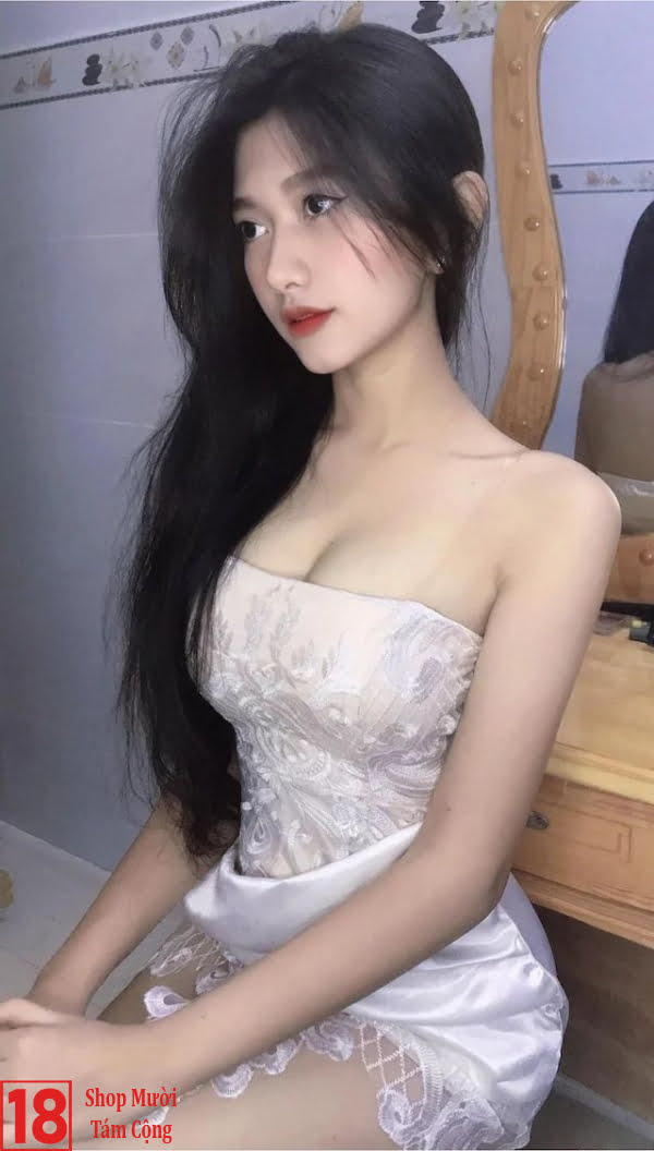 Gái xinh 2k show ngực to đẹp