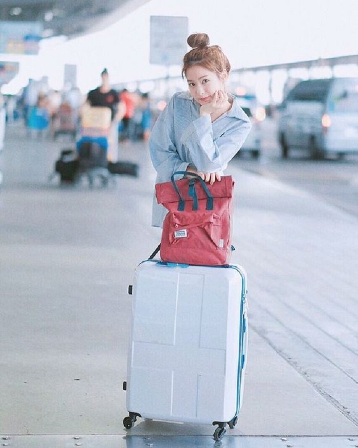 Học cách tạo dáng check-in sân bay siêu xịn