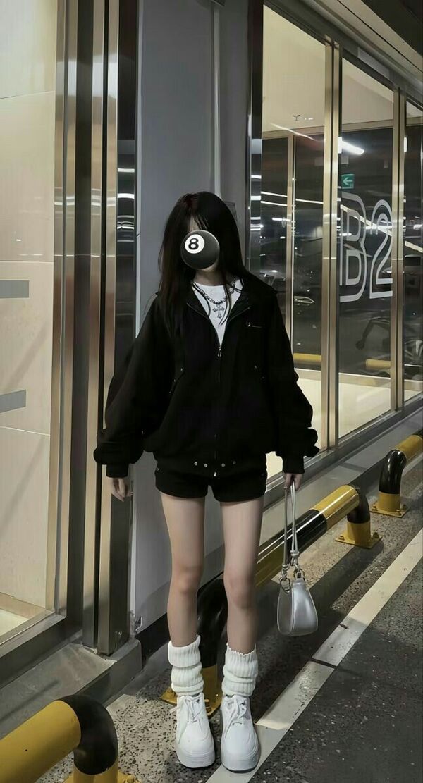 hinh anh gai xinh chup dang che mat 37