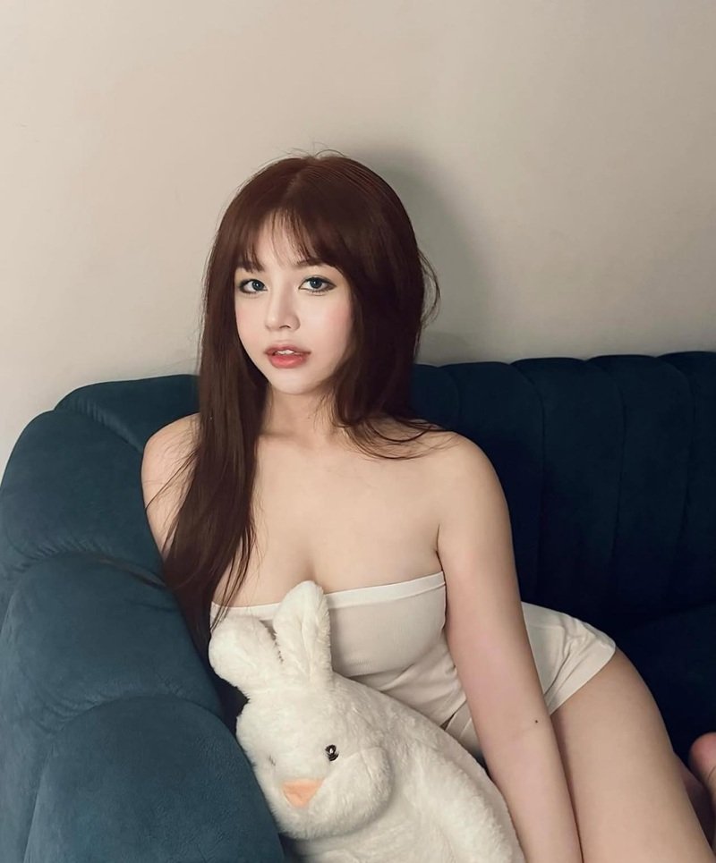 Ảnh gái xinh đít bự cực kỳ nổi bật