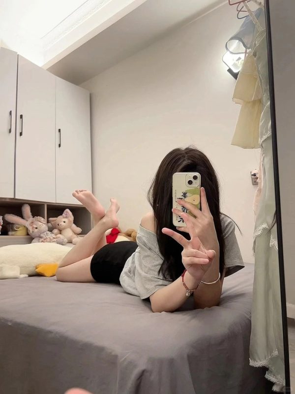Top 99+ ảnh gái xinh che mặt bằng điện thoại cực cuốn và bí ẩn