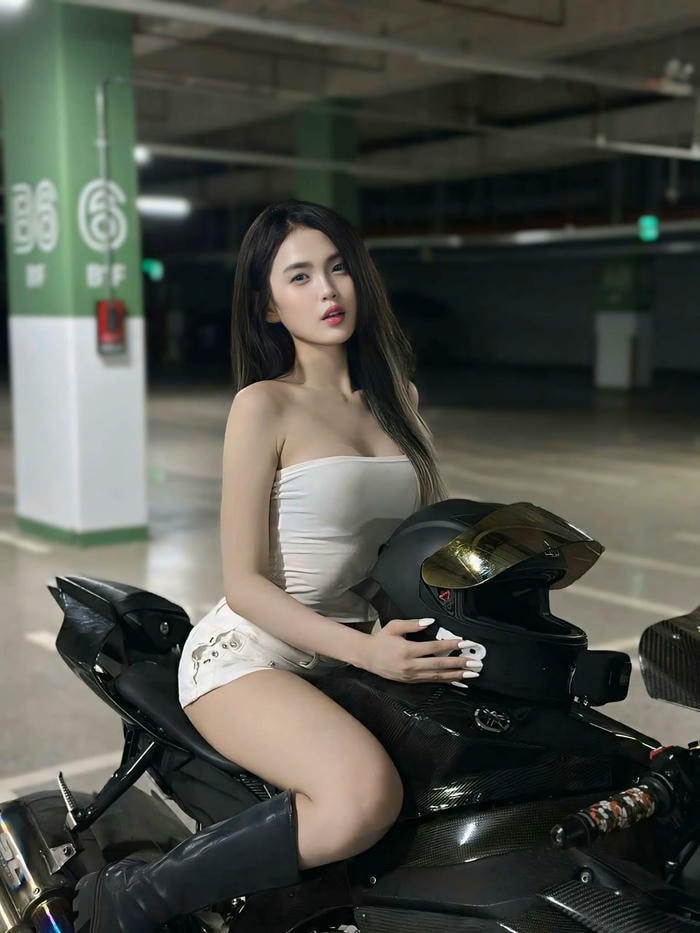 Avatar girl xinh dáng đẹp phong cách sexy