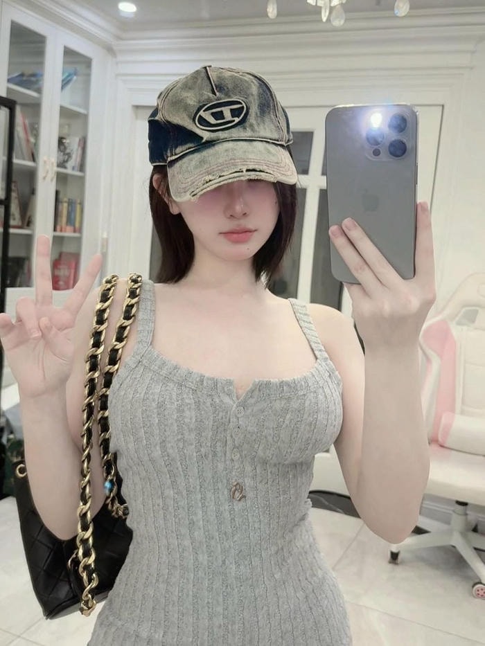 Avatar gái ngon bikini phong cách gợi cảm