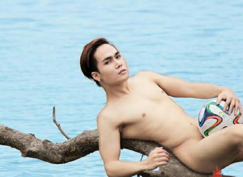 Khi 9x liên tục tung ảnh nude: Khiêu dâm mang danh nghệ thuật?