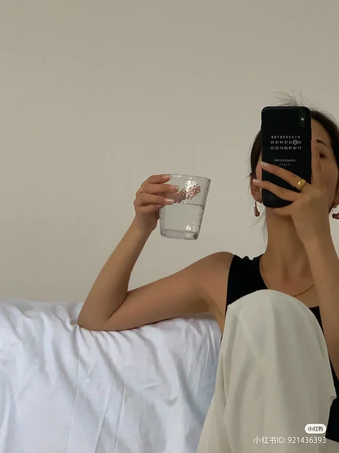 Bí kíp chụp ảnh trước gương từ ‘deep’ đến ‘ngầu’ cho hội ‘nghiện sống ảo’ 29