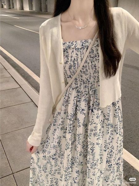 Outfit đi đám cưới cho nữ - Áo cardigan mỏng + váy hoa dài