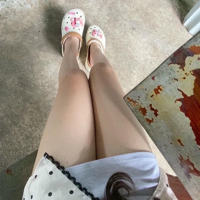 hình ảnh gái xinh đùi mịn
