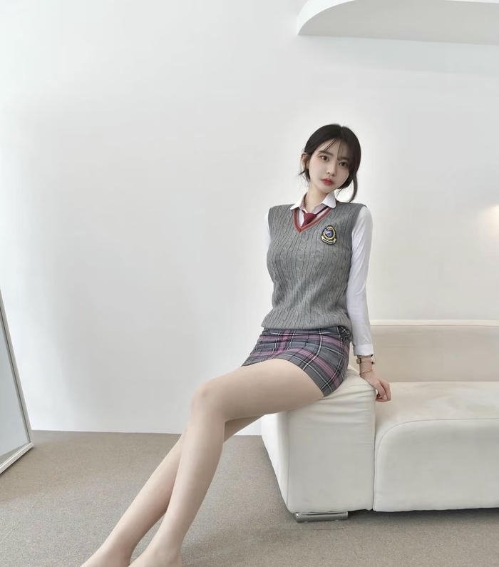 hình ảnh đùi gái xinh nổi bật