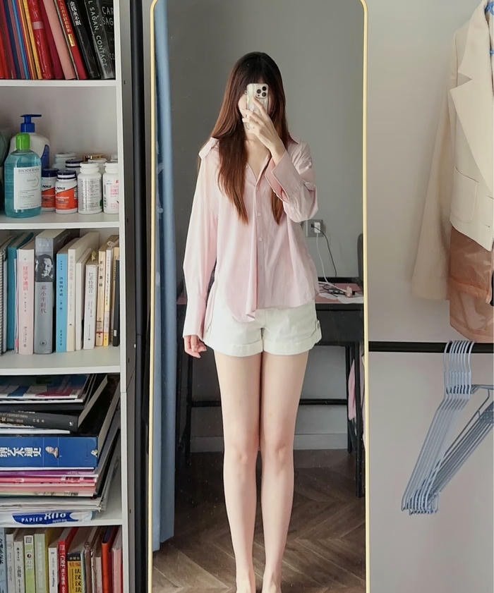 hình gái xinh đùi trắng mịn