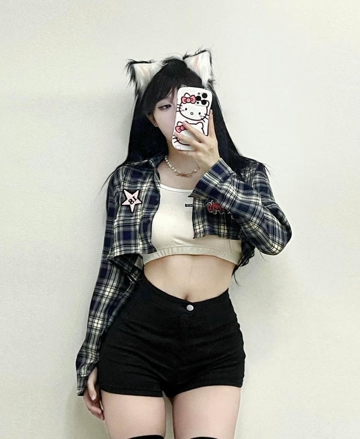 ảnh gái xinh đùi dài nuột