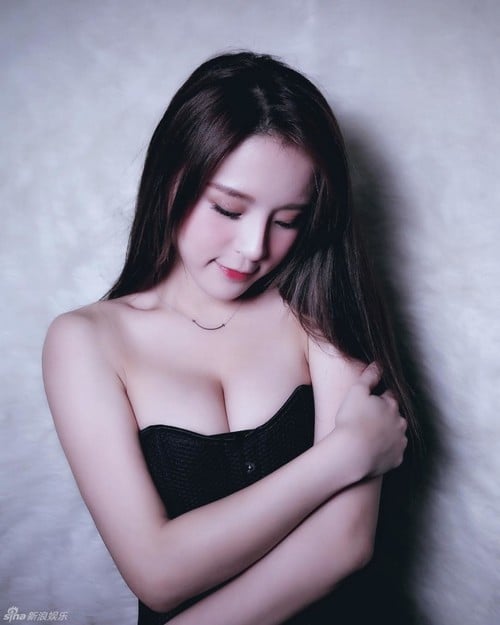 Gái xinh sở hữu