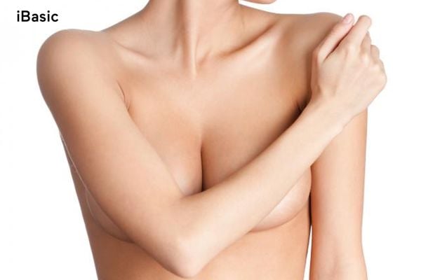 10 Hậu quả của việc mặc không đúng kích thước áo ngực nàng nên biết | iBasic
