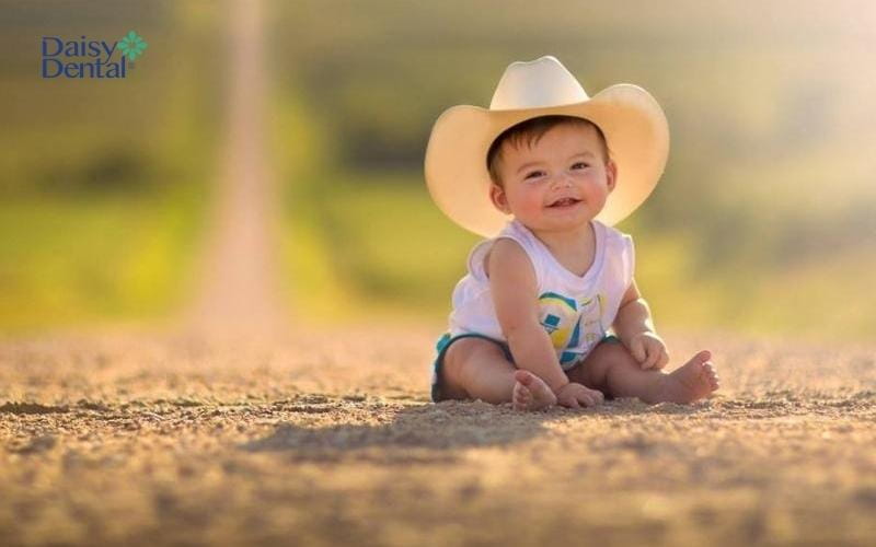 Hình ảnh nụ cười hồn nhiên của trẻ thơ