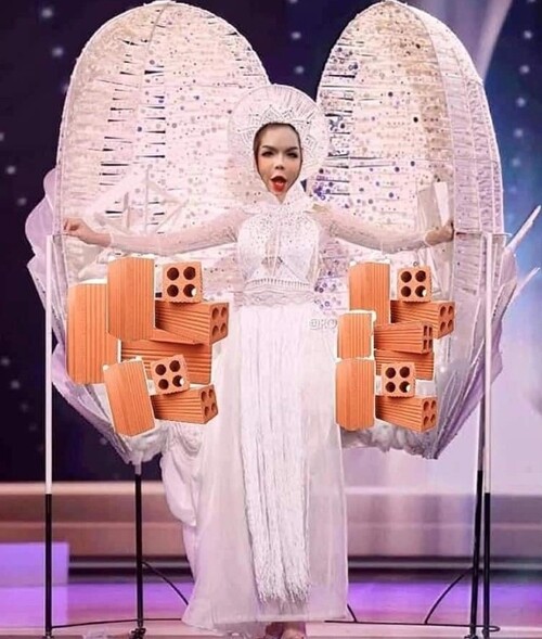 Gạch ống Linda meme