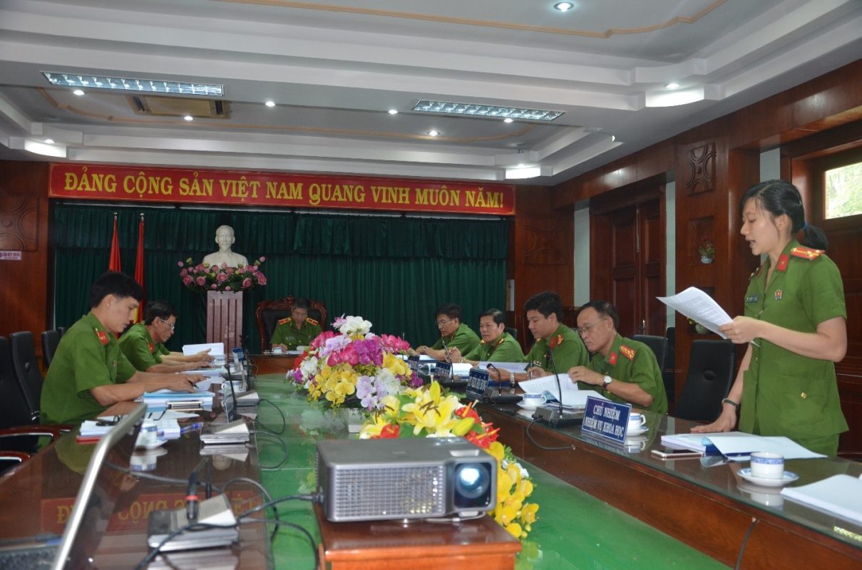 NGHIỆM THU ĐỀ TÀI KHOA HỌC CẤP CƠ SỞ “NÂNG CAO HIỆU QUẢ HOẠT ĐỘNG PHÒNG NGỪA NGƯỜI CHƯA THANH NIÊN PHẠM TỘI THEO CHỨC NĂNG CỦA CÔNG AN XÃ, PHƯỜNG, THỊ TRẤN TRÊN ĐỊA BÀN TỈNH ĐỒNG NAI”