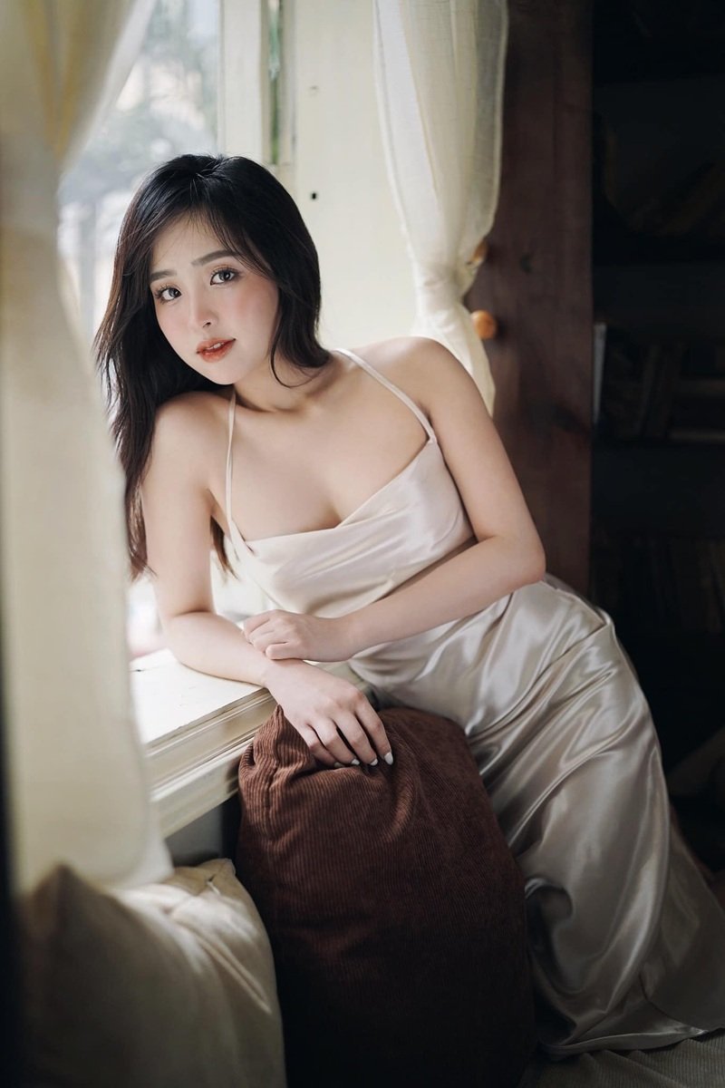 Ảnh girl xinh sexy ngoài trời