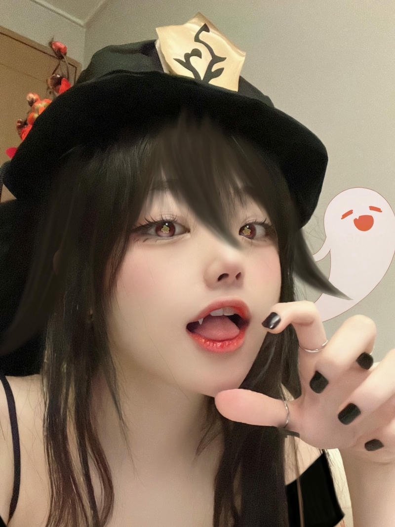 Hina cosplay tạo hình nổi trội đậm dấu ấn