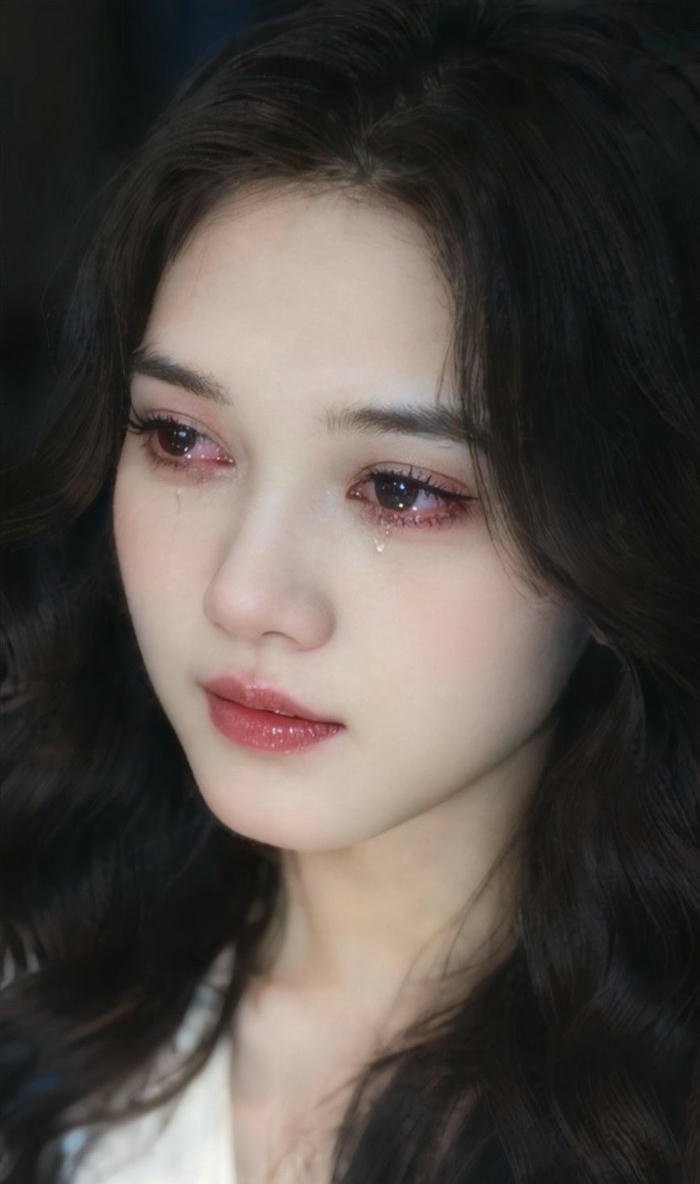 hình ảnh nữ khóc khoảnh buồn