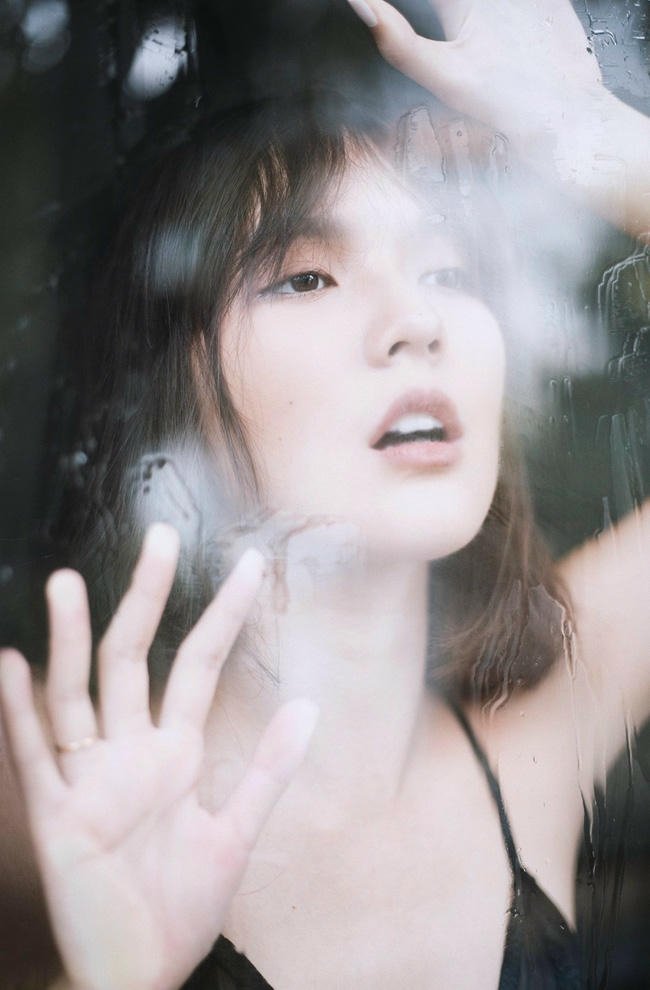 Ảnh nude Hải Tú ngây ngất