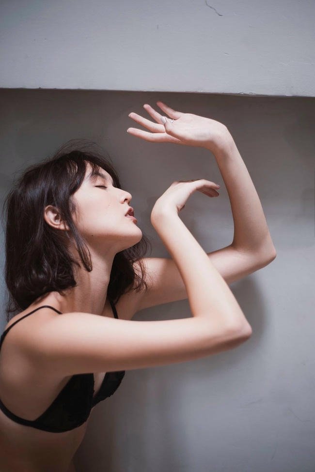 Hình nude Hải Tú gợi cảm
