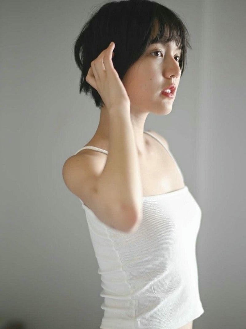 hình hải tú nude cận cảnh vòng 3