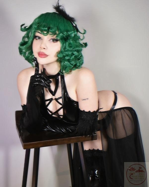 Tatsumaki cosplay 18