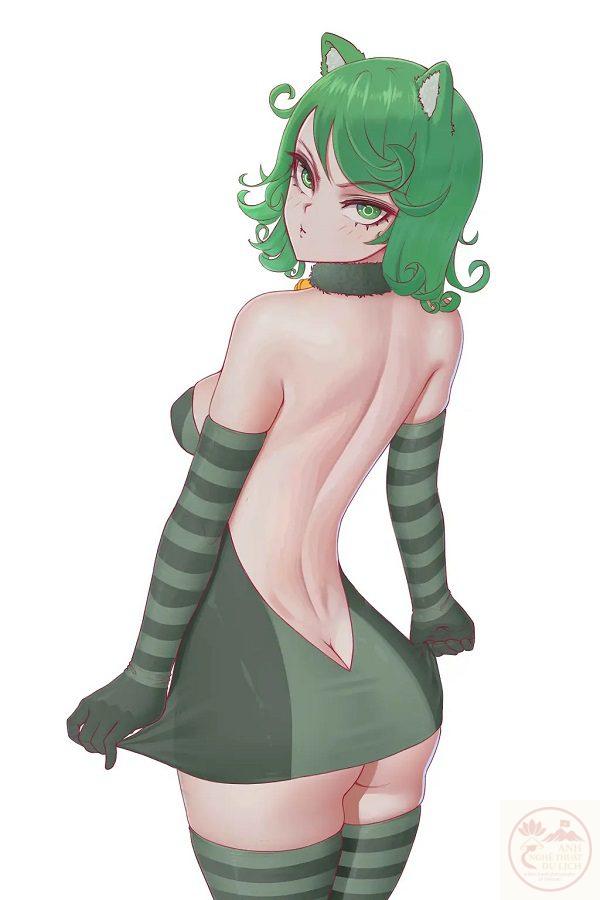 Hình ảnh Tatsumaki đứng giữa bầu trời với tư thế đầy tự tin.