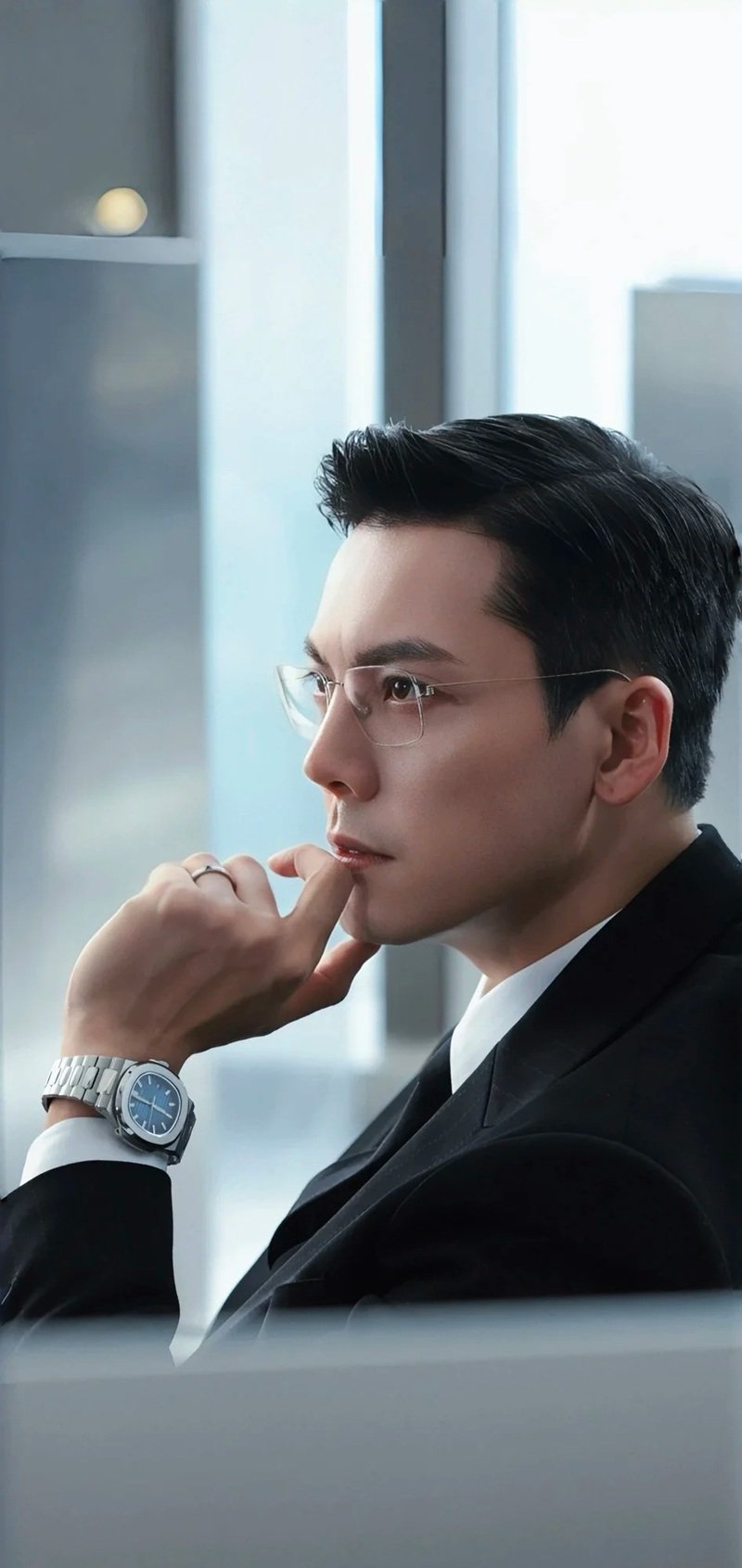 Thần thái ảnh tổng tài quyền lực.