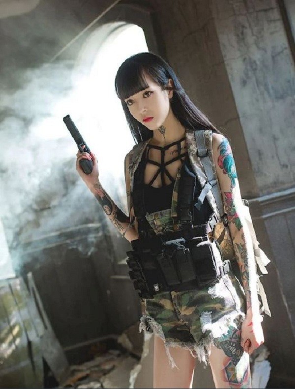 Ảnh gái đẹp cosplay tạo dáng đáng sexy