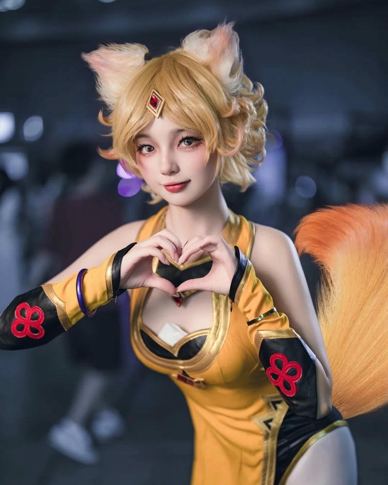cosplay girls đa dạng concept và trang phục